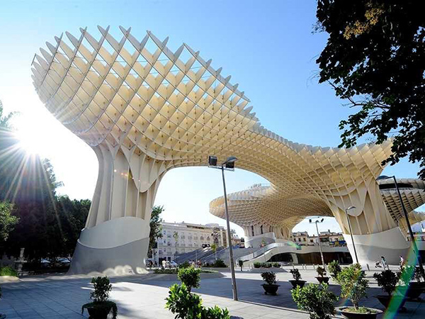 Metropol Parasol, part of the redevelopment of Plaza de la Encarnacion, Seville, Spain