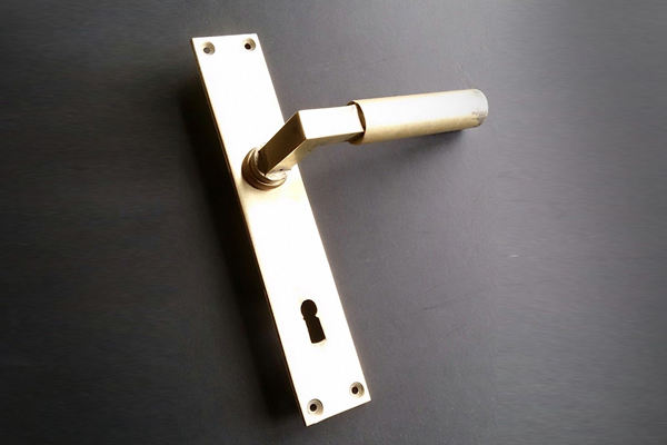 My favourite modernist steel door handles and their designers including the Tecnoline and Lubetkin models