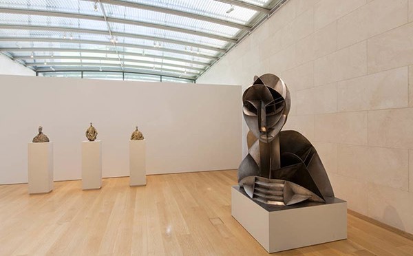 A review of the work of Naum Gabo, sculptor of the famous and haunting Constructed Head no 2 in galvanised iron sheet