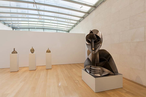 A review of the work of Naum Gabo, sculptor of the famous and haunting Constructed Head no 2 in galvanised iron sheet