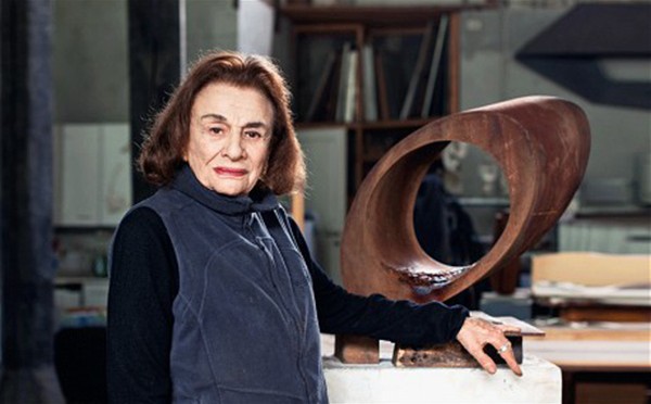Looking at the sculptures of Beverly Pepper created in stainless steel, enamel and Cor-ten steel.