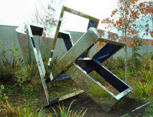 Beverly Pepper ‘Perre’s Ventaglio III’, Olympic Sculpture Park, Seattle