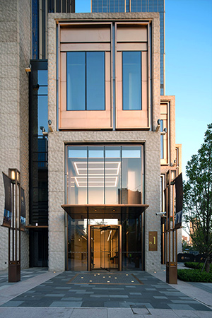 Case study; Shanghai Bund Financial Centre - Doublestone Steel Case study; Shanghai Bund Financial Centre - Doublestone Steel