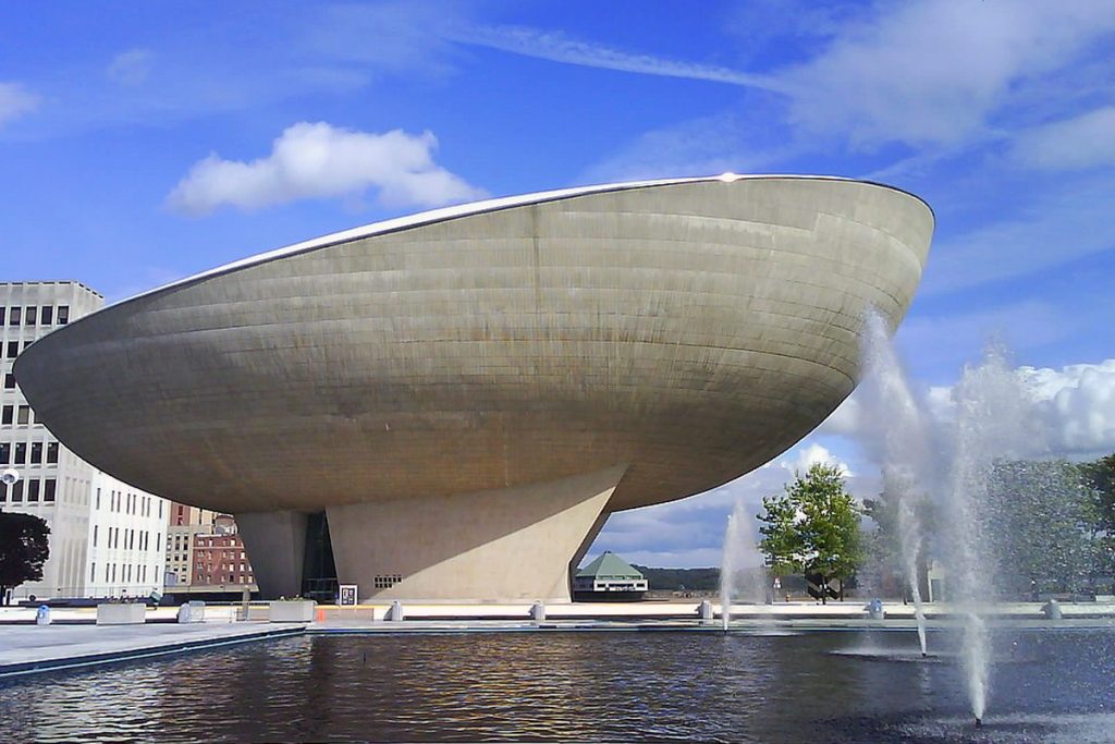 An overview of The Egg Theatre - a futuristic example of brutalist architecture