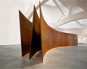 Richard Serra’s Snake (1997) in Bilbao’s Guggenheim Museum. The positioning of the corten plates expand and compress the space between them creating accessible and inaccessible passages. Photography by nlinh.