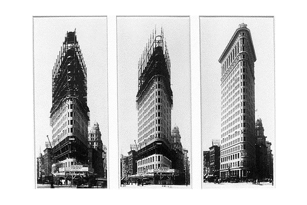 The Flatiron Building Originally The Fuller Building Designed By Daniel H Burnham And Built In 1902 Double Stone Steel